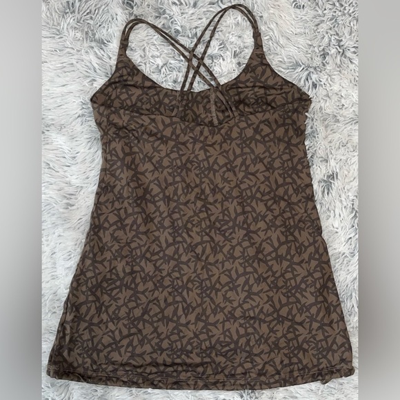 Patagonia | Patagonia tank with built in bra. Size Small - Picture 2 of 6